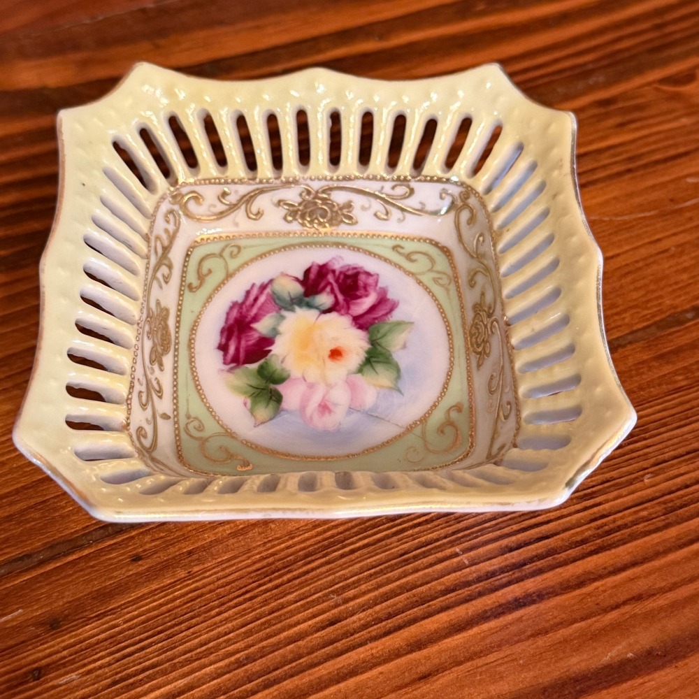 Kusumoto China Trinket Dish Unisex 4in White Hand Painted Occupied Japan Floral